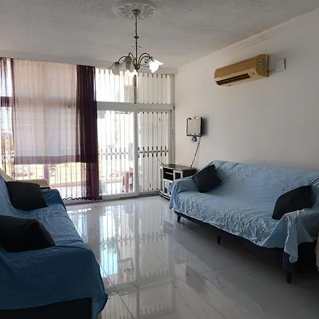 Adenaz Apartmanlari Tatil Koeyue Aparthotel Erdemli
