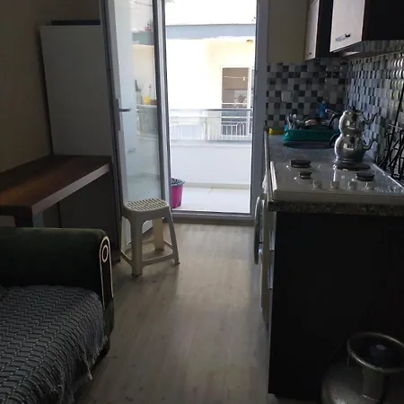 Adenaz Apartmanlari Tatil Koeyue Aparthotel Erdemli